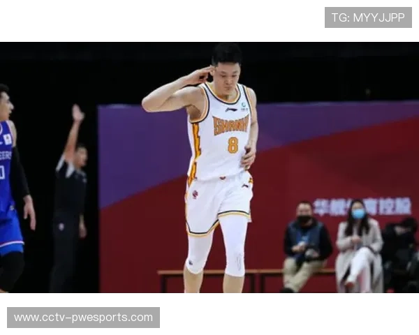 北京首钢第二节33-8攻击波锁定胜局，防守反击展现冠军相