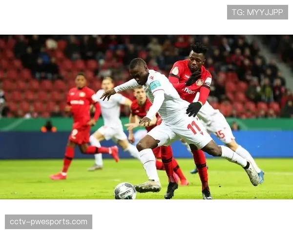 德甲收官阶段分析:斯图加特能否守住欧冠席位? 德甲收官阶段分析:斯图加特能否守住欧冠席位?